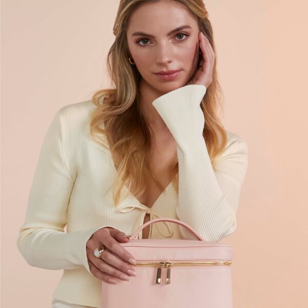 Boutique Vanity Case Thumbnail